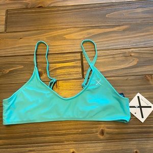 Boutine LA lake green bikini top